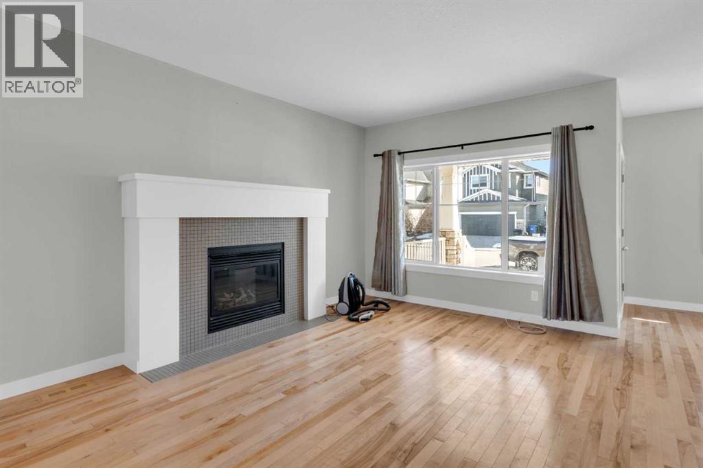 House for Sale in 24 Royal Birch Park NW|Calgary, Alberta T3G0B8 4
