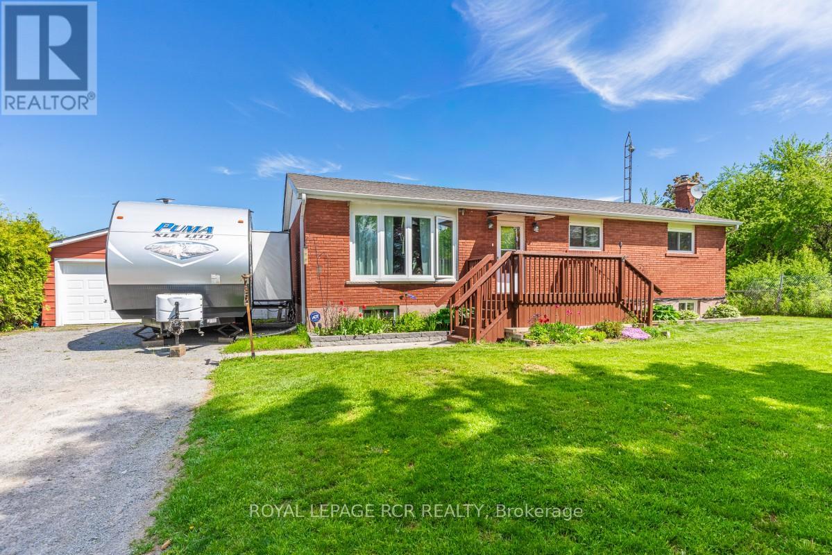 2872 SUNSET DRIVE