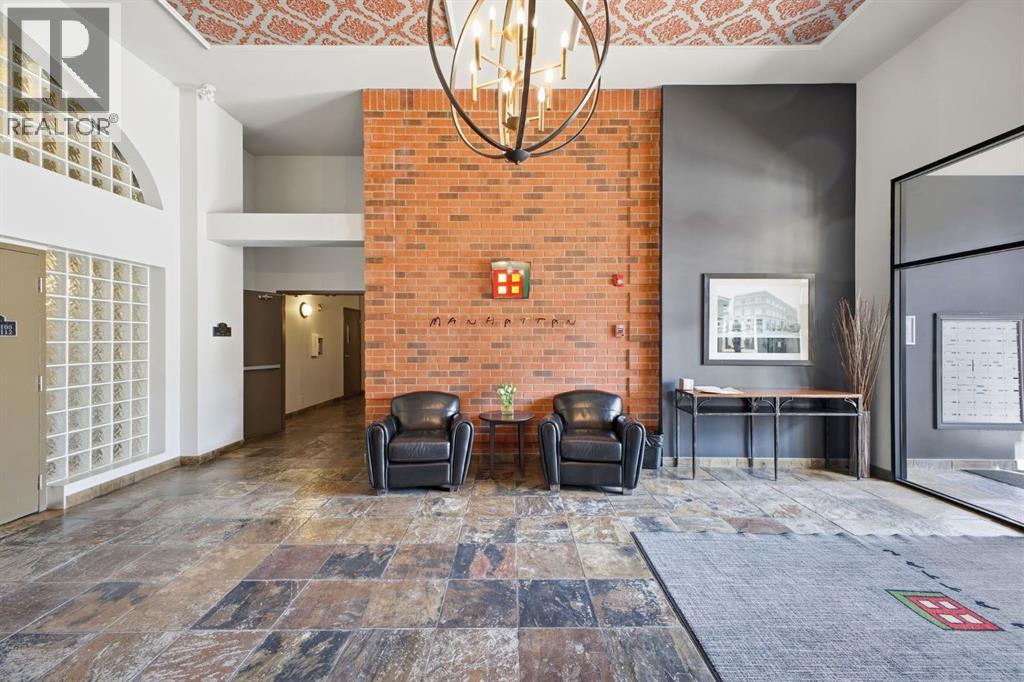 Apartment for Sale in 301, 1117 1 Street SW|Calgary, Alberta T2R0T9 4