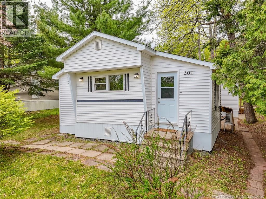 304 Governor Lane, Fredericton, New Brunswick E3B7K9