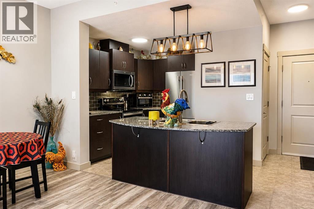 Apartment for Sale in 4206, 5605 Henwood Street SW|Calgary, Alberta t3e7r2 4