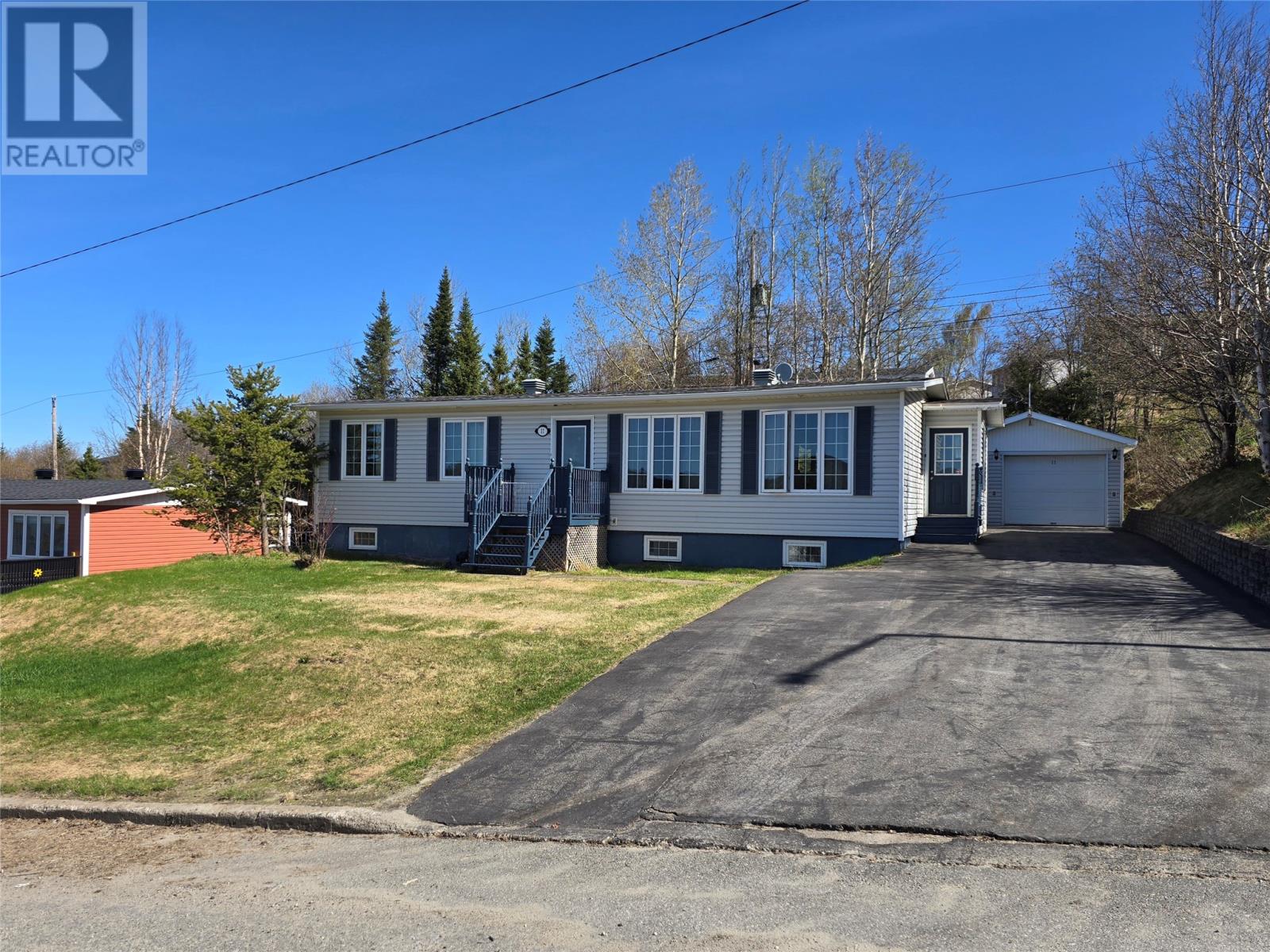 11 Gilbert Avenue