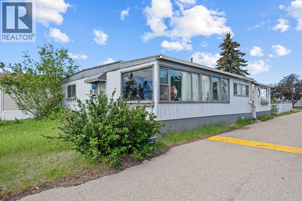 Mobile Home for Sale in 461, 3223 83 Street NW|Calgary, Alberta T3B5P3