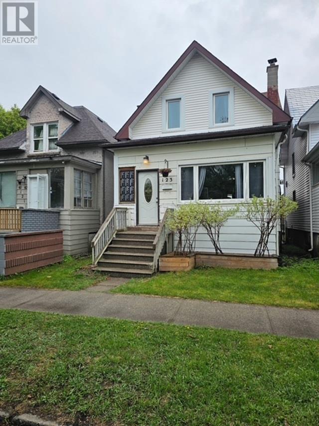For sale: 123 Franklin ST N, Thunder Bay, Ontario P7C4H7