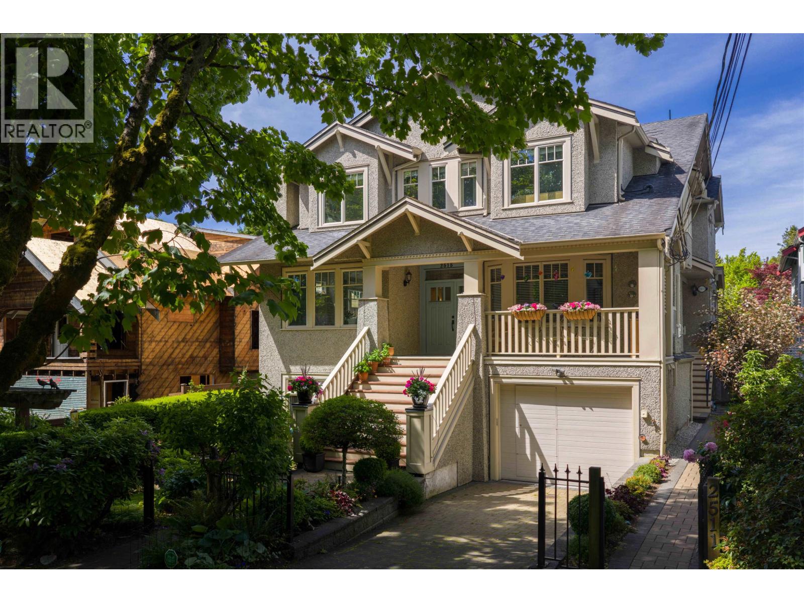 2515 W 6TH AVENUE|Vancouver, British Columbia V6K1W4