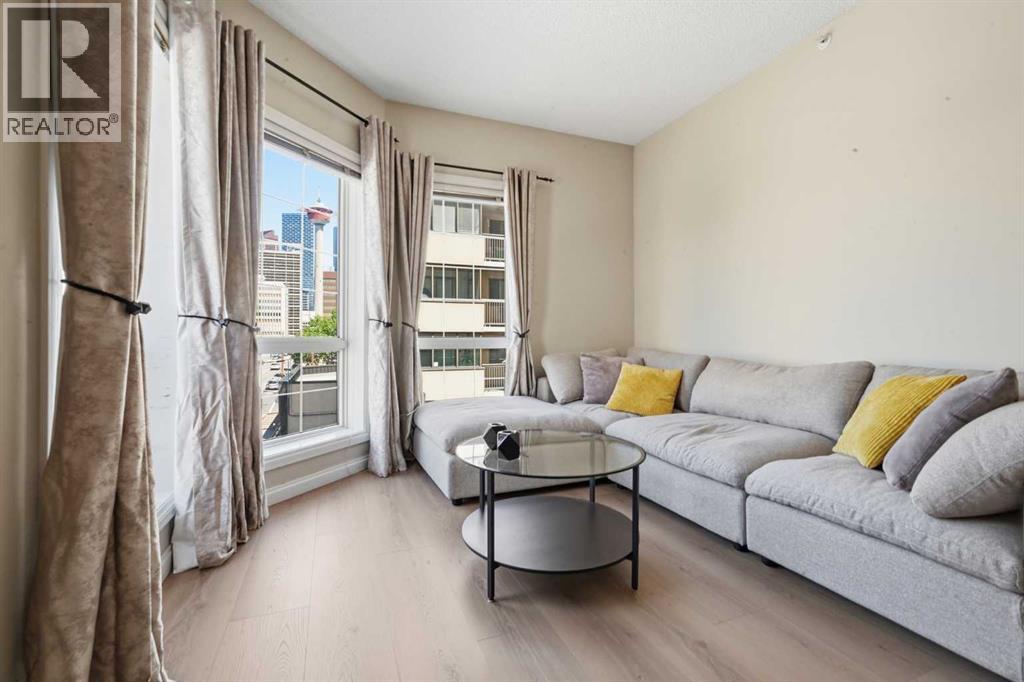 Apartment for Sale in 307, 108 15 Avenue SE|Calgary, Alberta T2G5R9 3