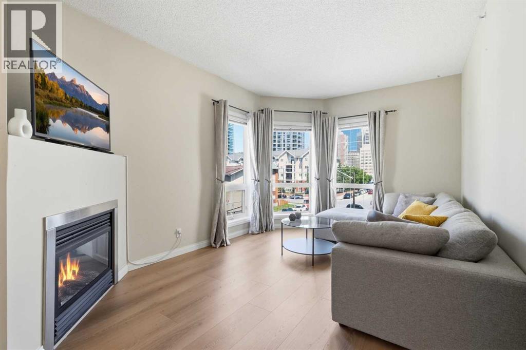 Apartment for Sale in 307, 108 15 Avenue SE|Calgary, Alberta T2G5R9 2