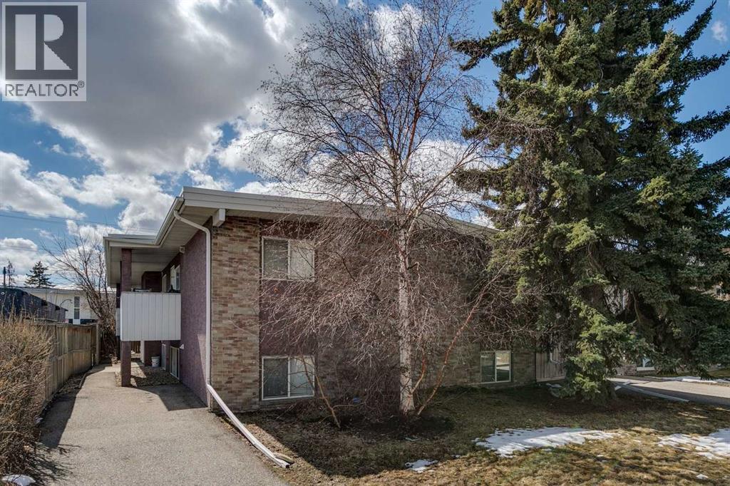 Apartment for Sale in 4, 605 67 Avenue SW|Calgary, Alberta T2V0M3 3