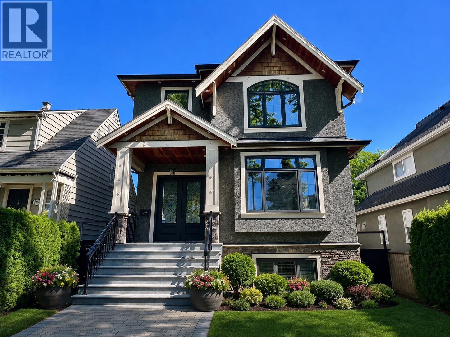2989 W 32ND AVENUE|Vancouver, British Columbia V6L2B8