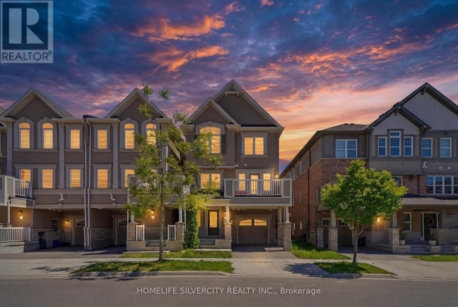 Row / Townhouse for Sale in 3085 MISTLETOE GARDENS|Oakville (GO Glenorchy), Ontario L6M0Y7