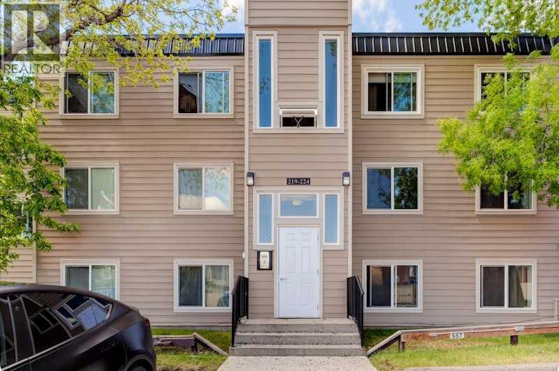 Apartment for Sale in 222, 315 Heritage Drive SE|Calgary, Alberta T2H1N2