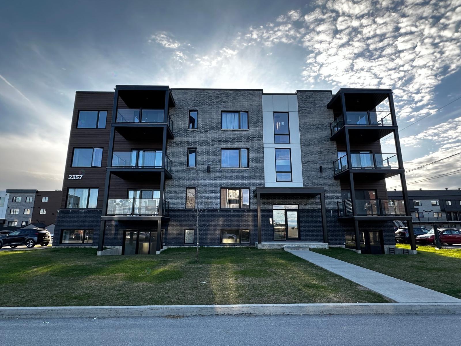 2357 Rue Harold-Cooke