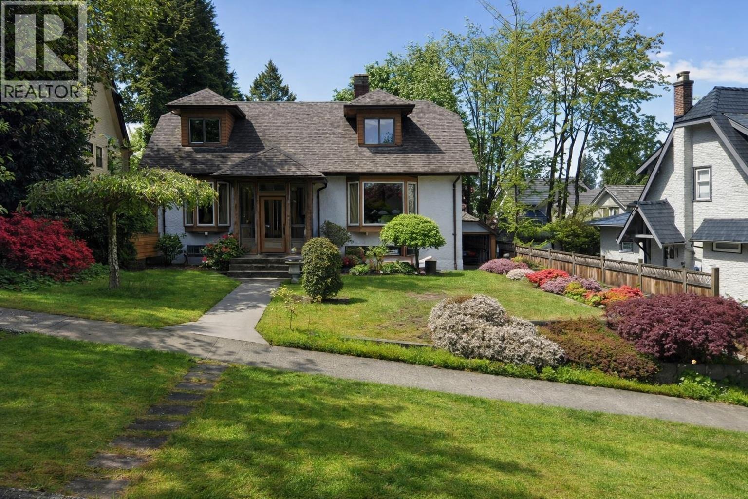 5041 CYPRESS STREET|Vancouver, British Columbia V6M3P9