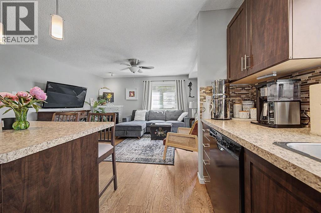 Apartment for Sale in 3312, 279 Copperpond Common SE|Calgary, Alberta T2Z1J1 5