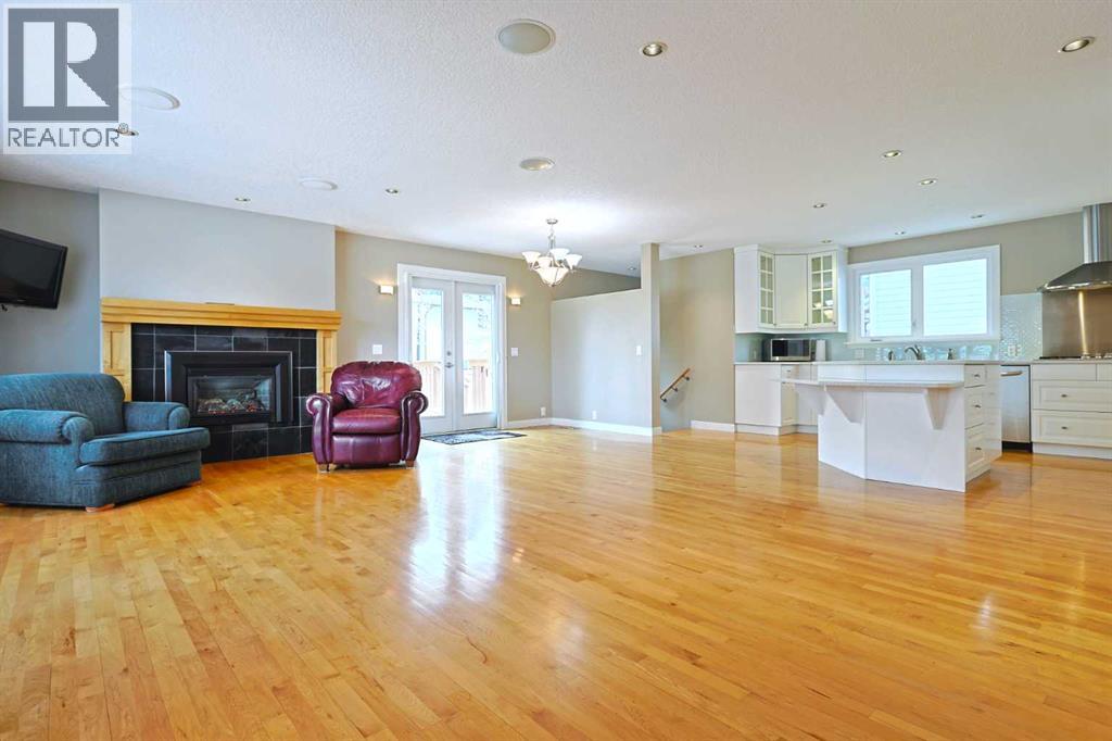 House for Sale in 175 Brabourne Road SW|Calgary, Alberta T2W2W2 5