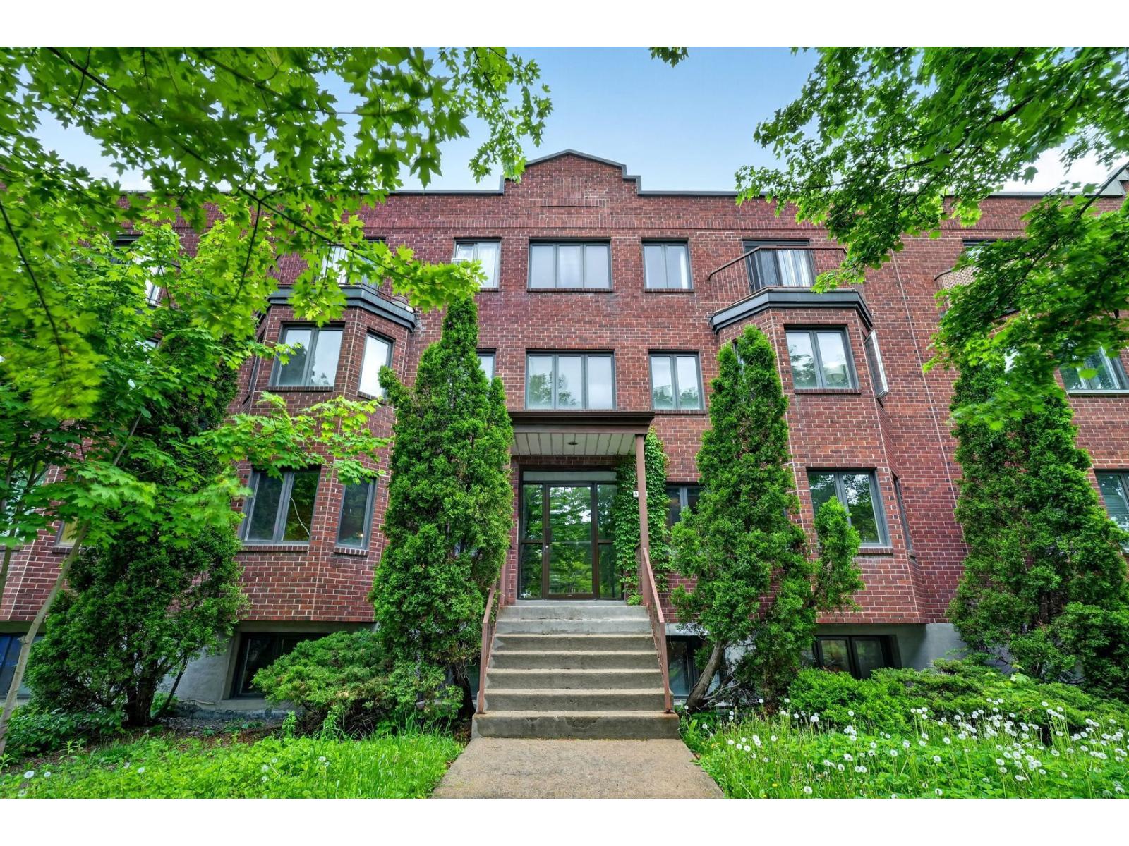 4355 Boul. St-Michel, #202, Montréal (Rosemont/La Petite-Patrie), Quebec H1Y3G6