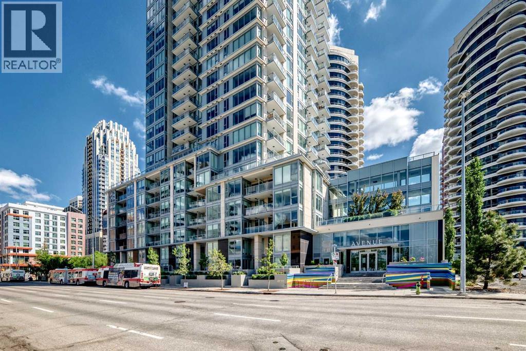 Apartment for Sale in 514, 1025 5 Avenue SW|Calgary, Alberta T2P1N4