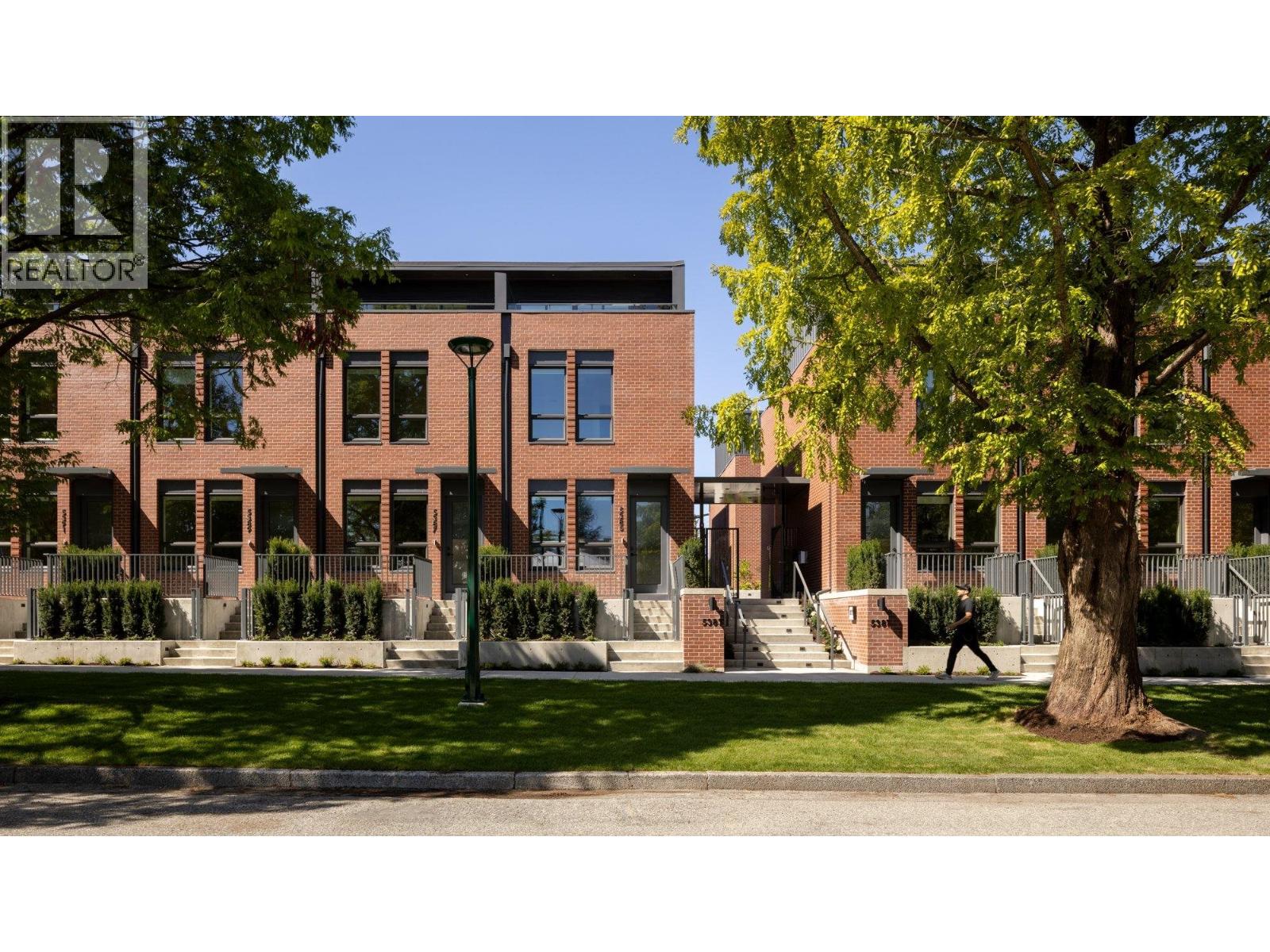104 5381 WILLOW STREET|Vancouver, British Columbia V0V0V0