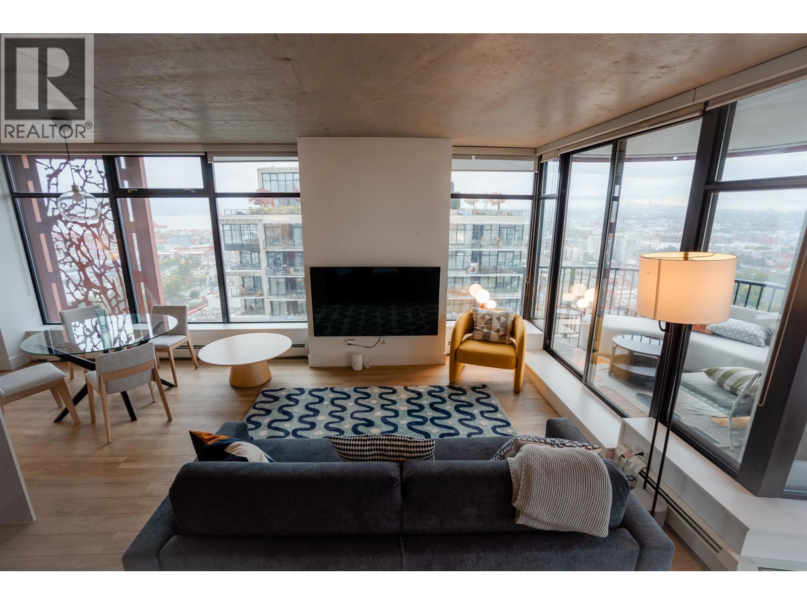 3406 128 W CORDOVA STREET|Vancouver, British Columbia V6B0E6