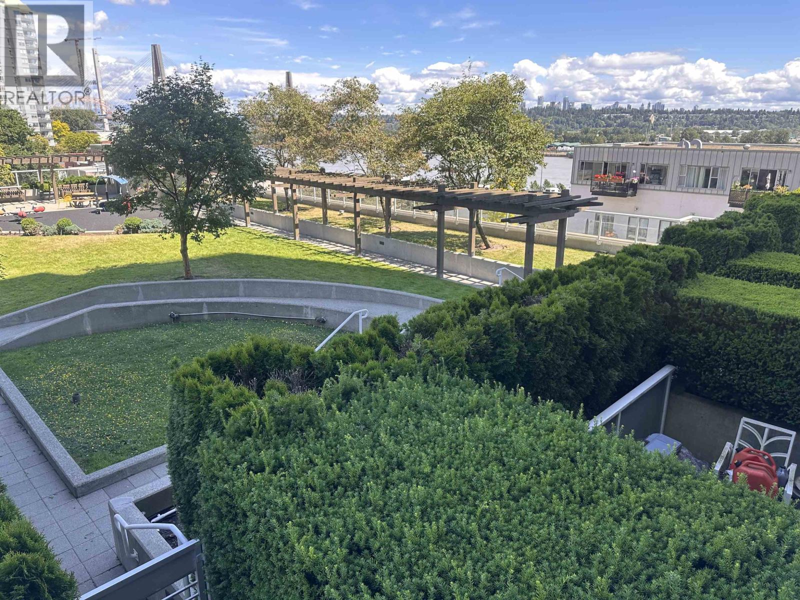 601 39 SIXTH STREET|New Westminster, British Columbia V3L0B3