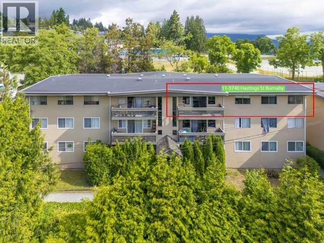 11 5740 HASTINGS STREET|Burnaby, British Columbia V5B1R6