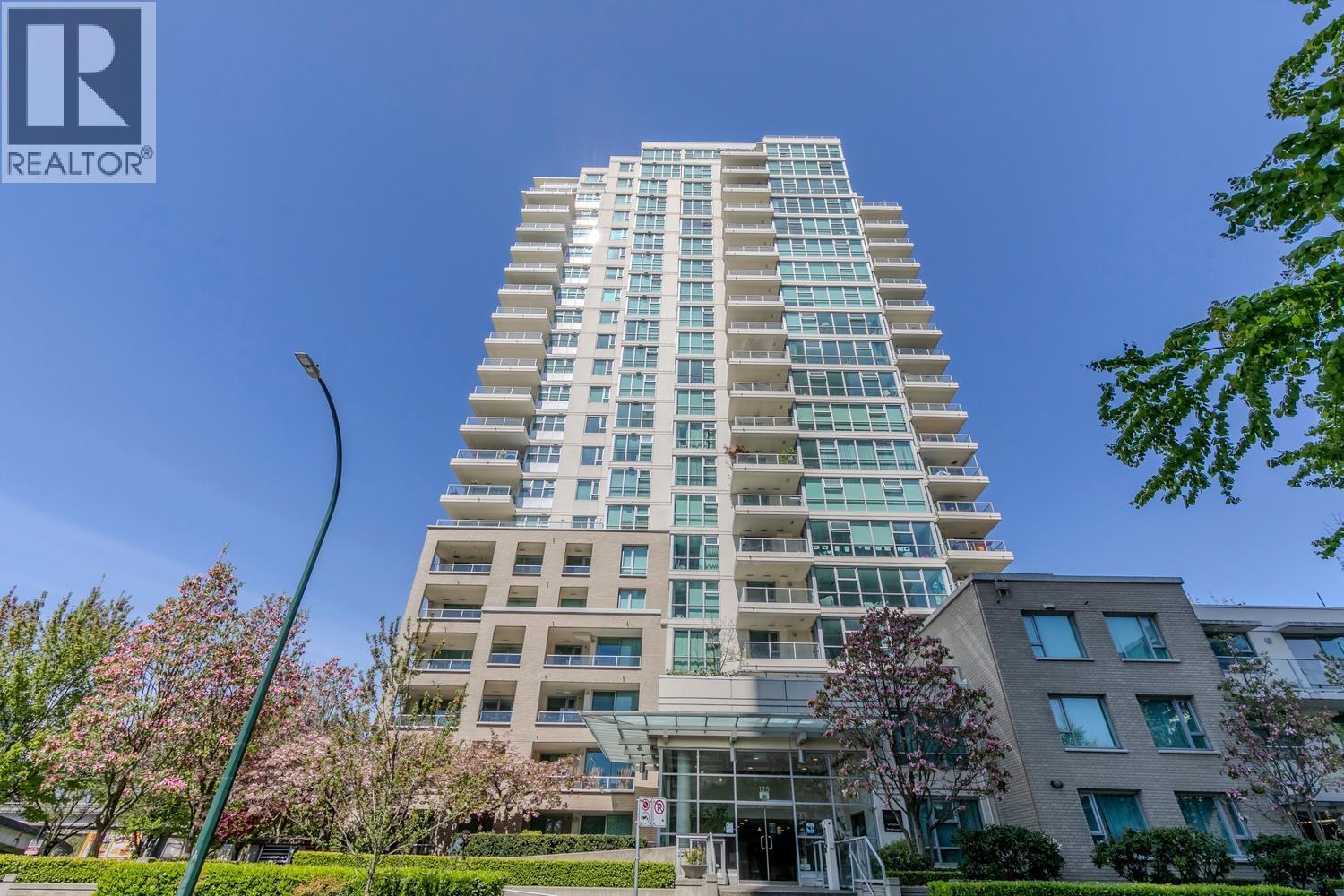 406 125 MILROSS AVENUE|Vancouver, British Columbia V6A0A1
