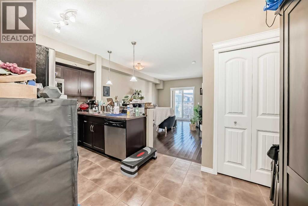 Apartment for Sale in 4404, 31 Country Village Manor NE|Calgary, Alberta T3K0T3 4