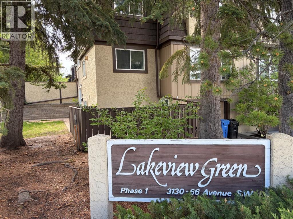 Row / Townhouse for Sale in 104, 3130 66 Avenue SW|Calgary, Alberta T3E5K8 2