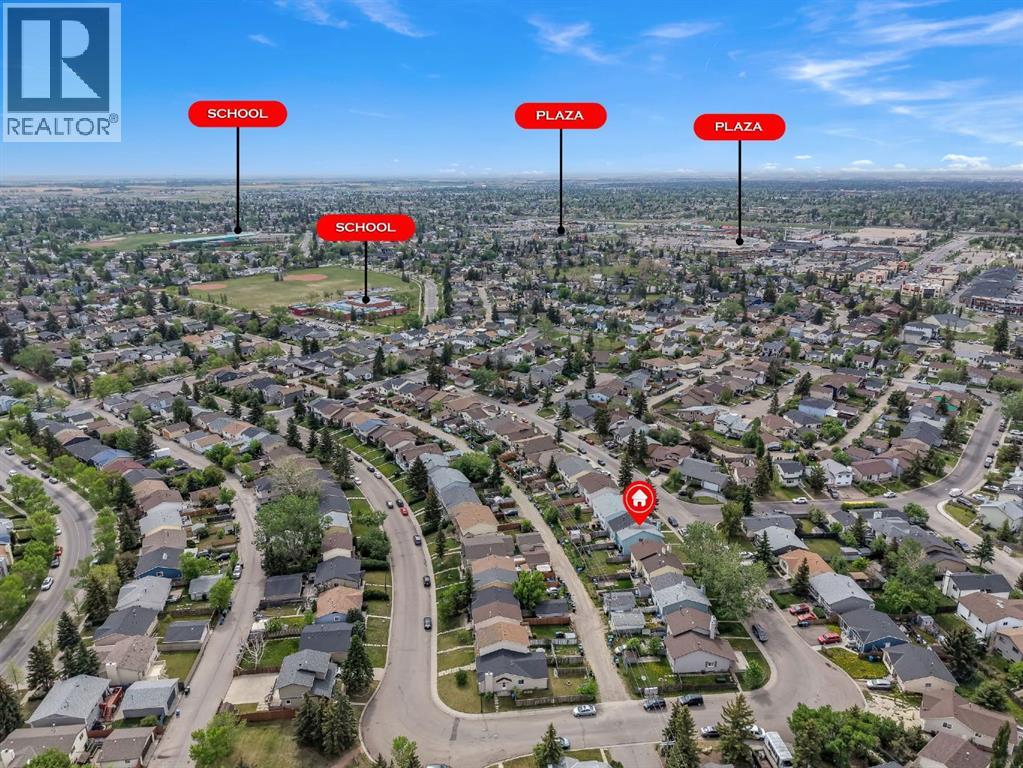 Duplex for Sale in 145 Castlebrook Way NE|Calgary, Alberta T3J2A7 3