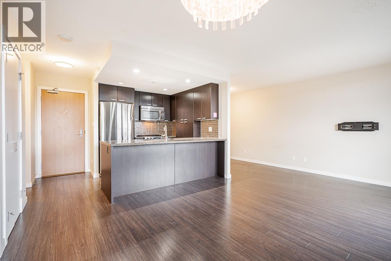 1705 2232 DOUGLAS ROAD|Burnaby, British Columbia V5C0G9