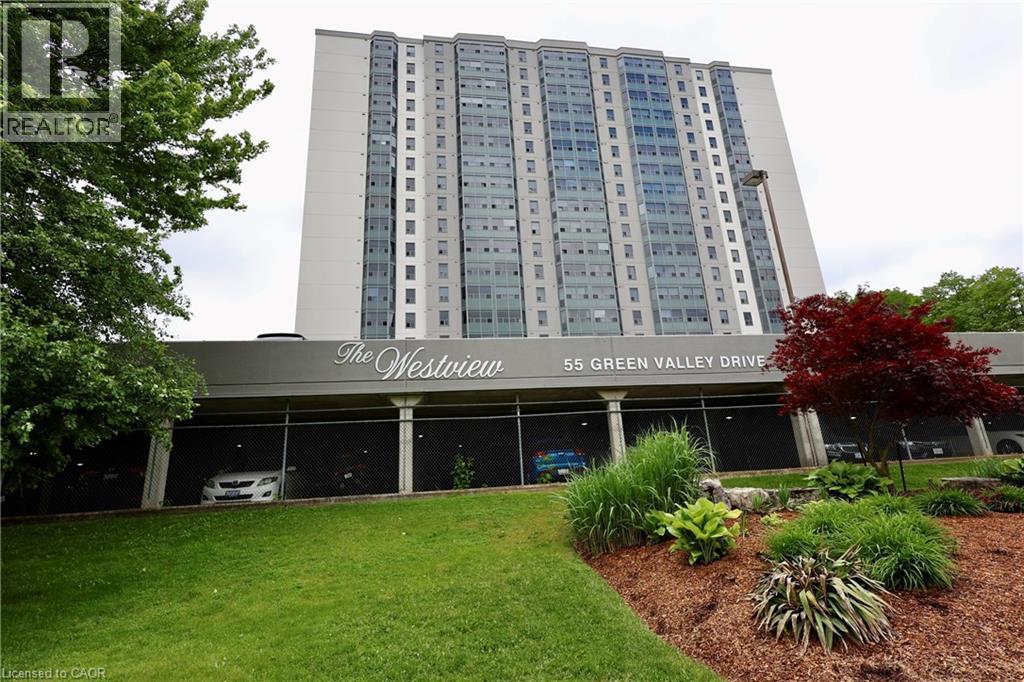 55 GREEN VALLEY Drive Unit# 404, Kitchener, Ontario N2P1Z6