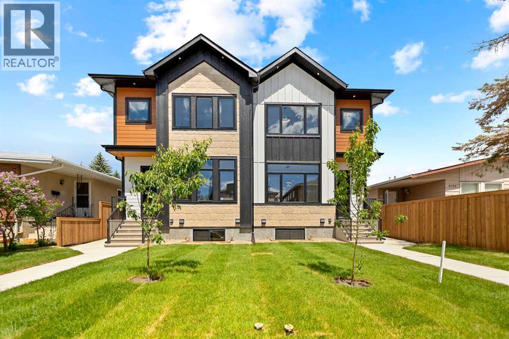 Duplex for Sale in 8106 47 Avenue NW|Calgary, Alberta T3B1Z5