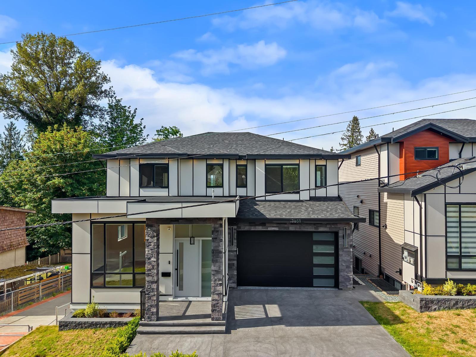 13851 114 AVENUE|Surrey, British Columbia V3R2L8