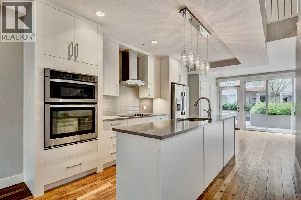 Row / Townhouse for Sale in 208, 2717 17 Street SW|Calgary, Alberta T2T4N4 4