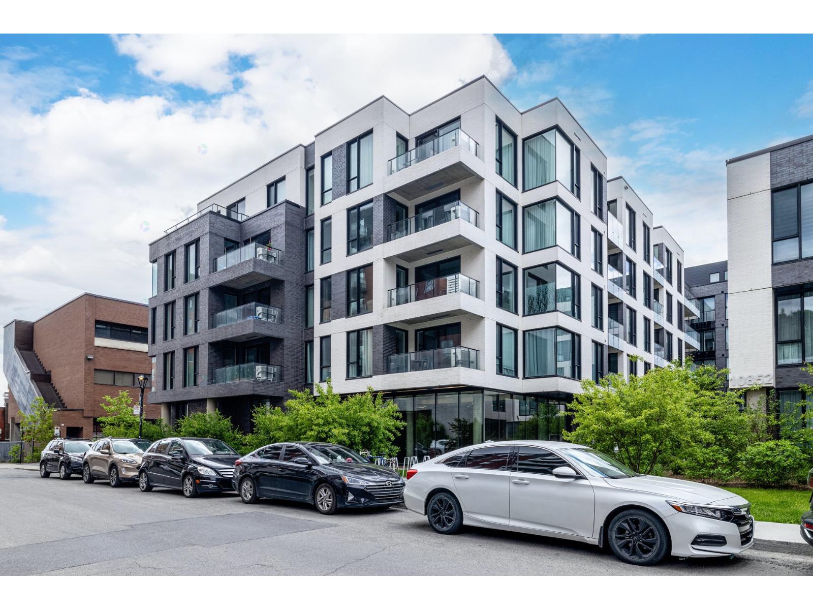 10850 Rue Basile-Routhier