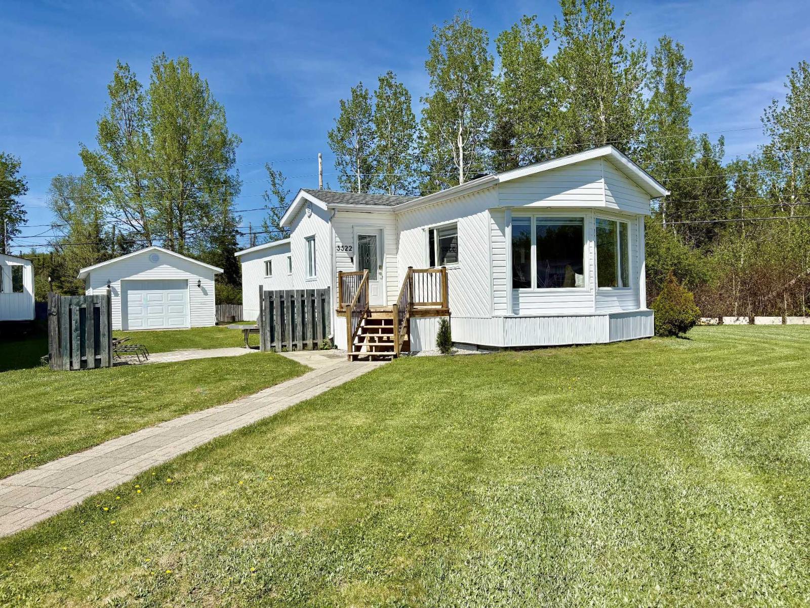 3322 Rue Marie-Victorin