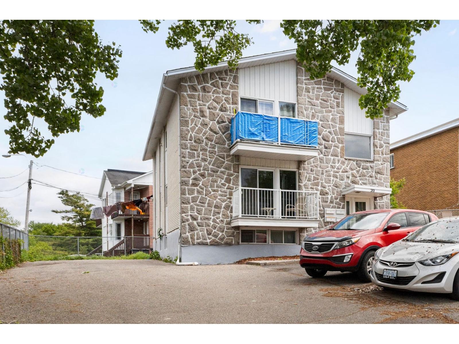 20 Rue du Curé-Robert
