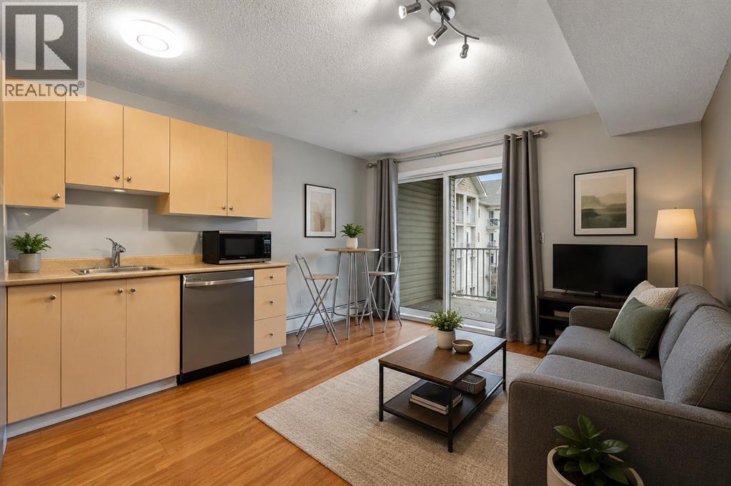Apartment for Sale in 321, 1717 60 Street SE|Calgary, Alberta T2A7Y7 4
