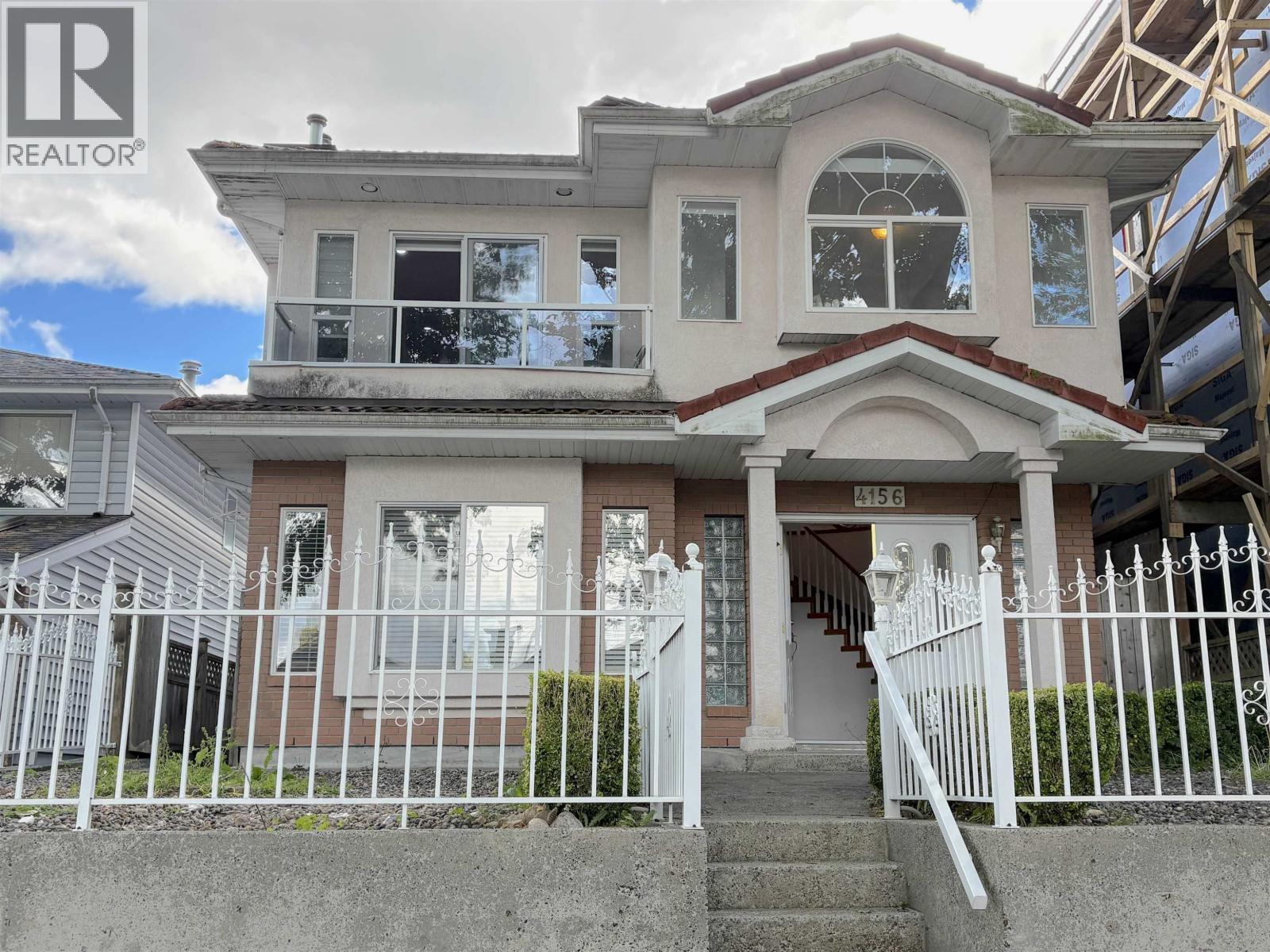 4156 CAMBRIDGE STREET|Burnaby, British Columbia V5C1G9