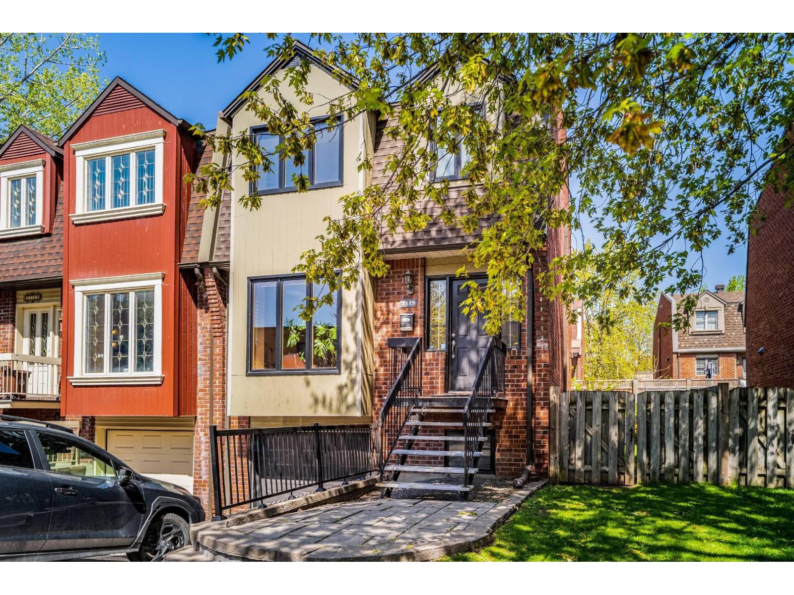 2115 Rue Workman