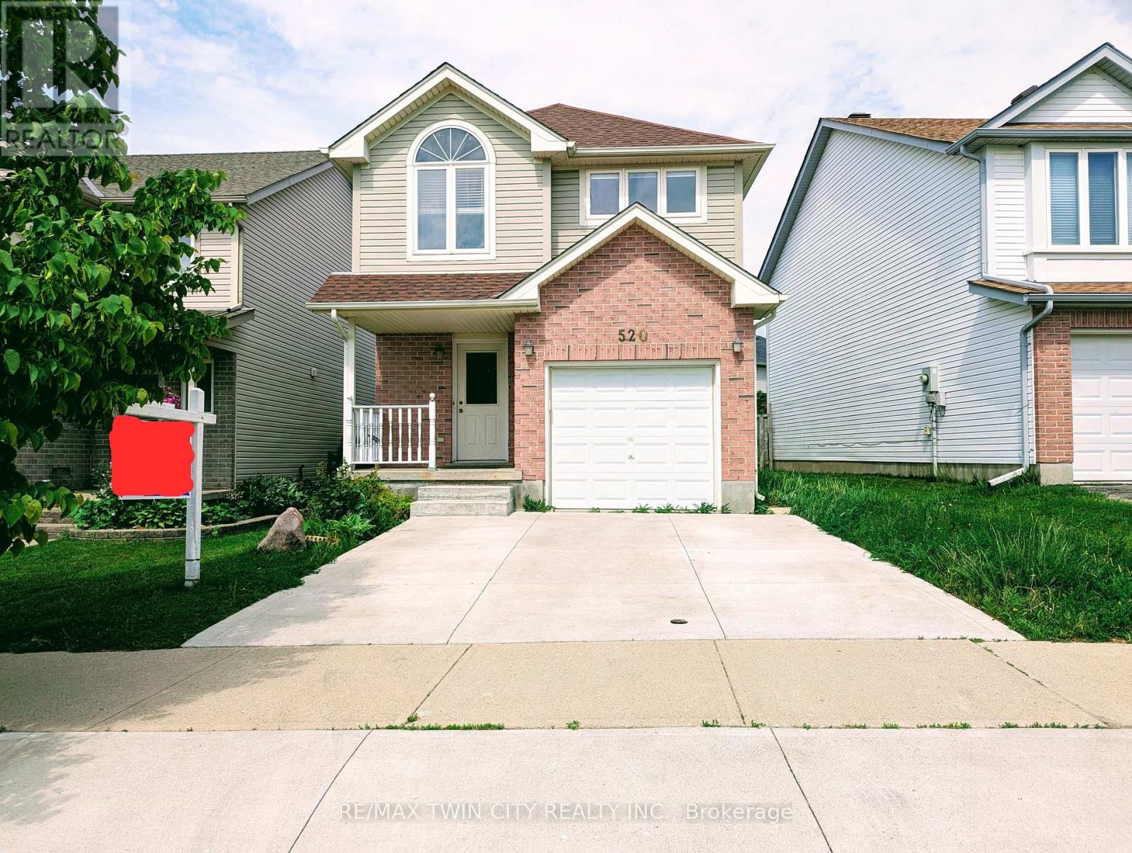 520 CHABLIS DRIVE, Waterloo, Ontario N2T2X9