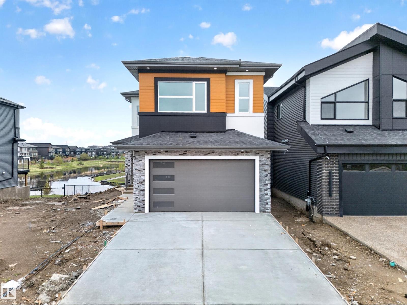 For sale: 8737 Mayday Lane SW, Edmonton, Alberta T6X3E9 - E4492364
