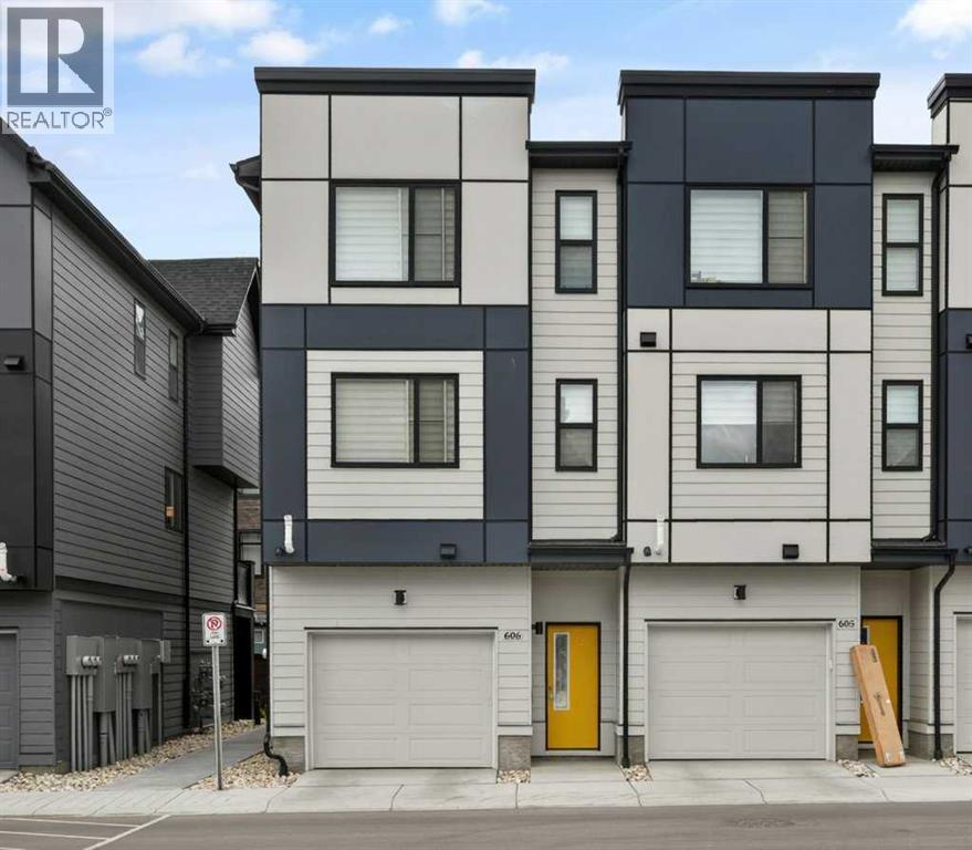 Row / Townhouse for Sale in 606, 550 Seton Circle SE|Calgary, Alberta T3M3Y8