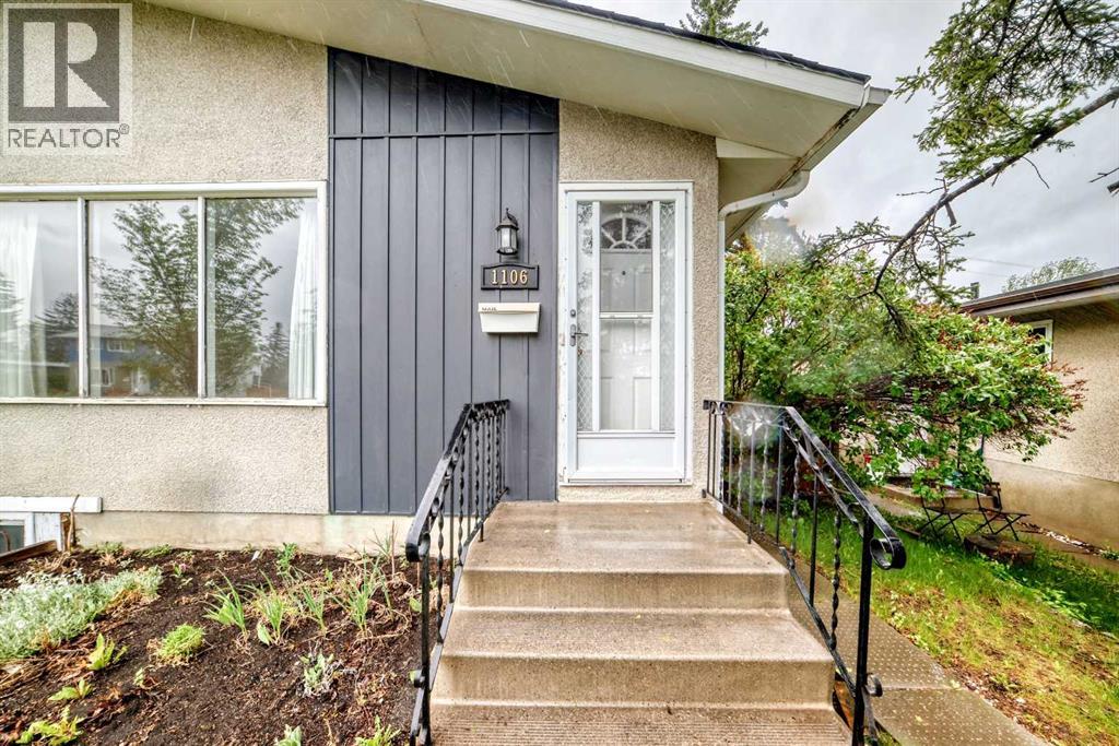 Duplex for Sale in 1106 Ninga Road NW|Calgary, Alberta T2K2P1 4