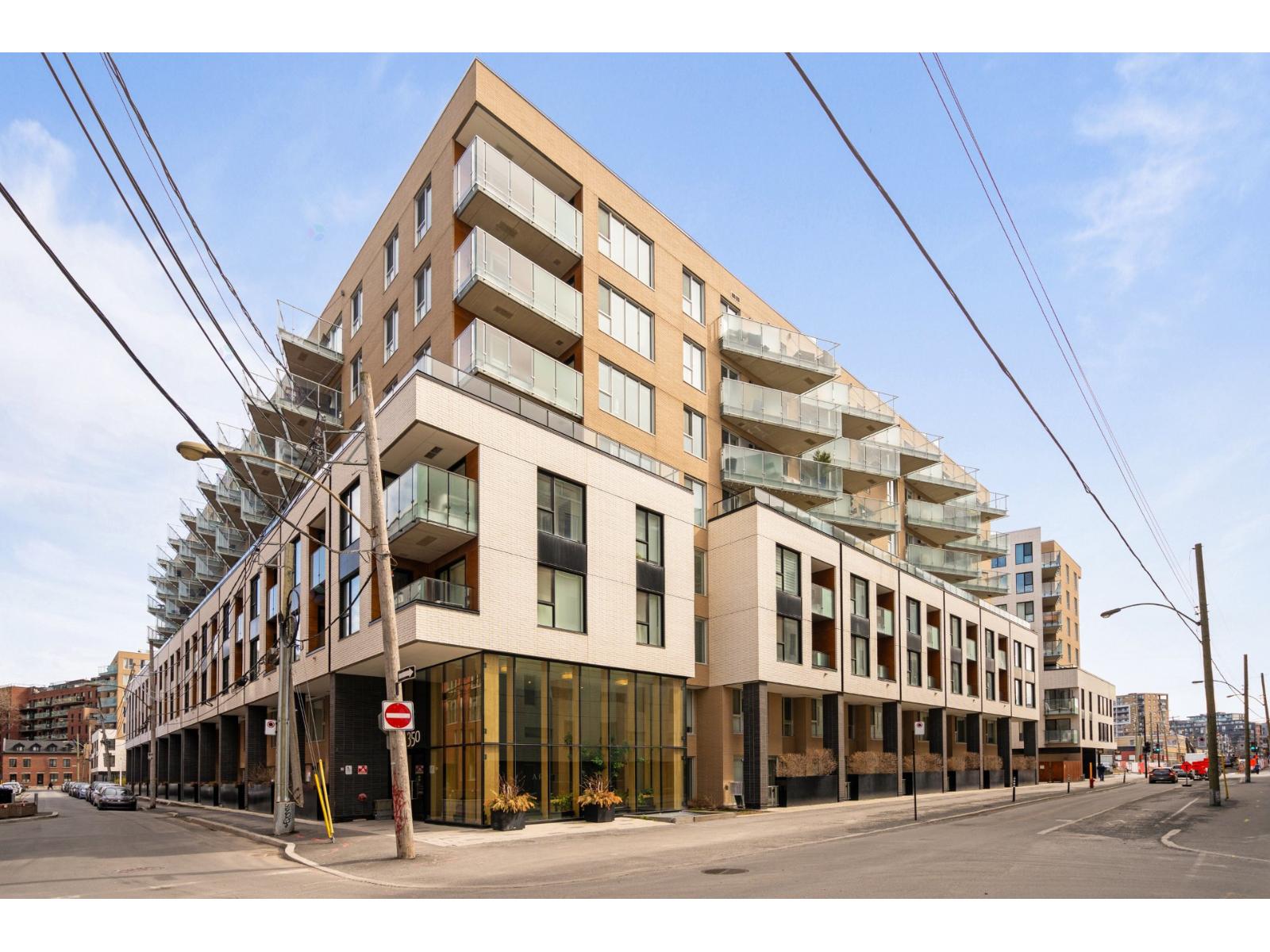 350 Rue Eleanor