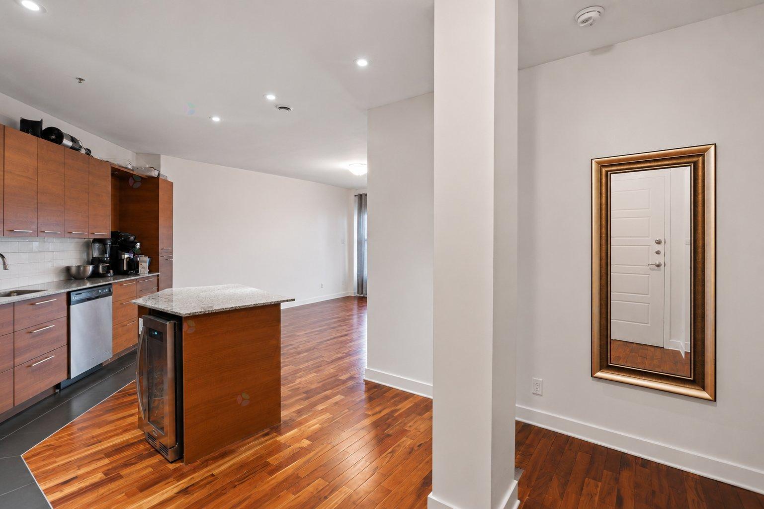 346 Rue Laurier