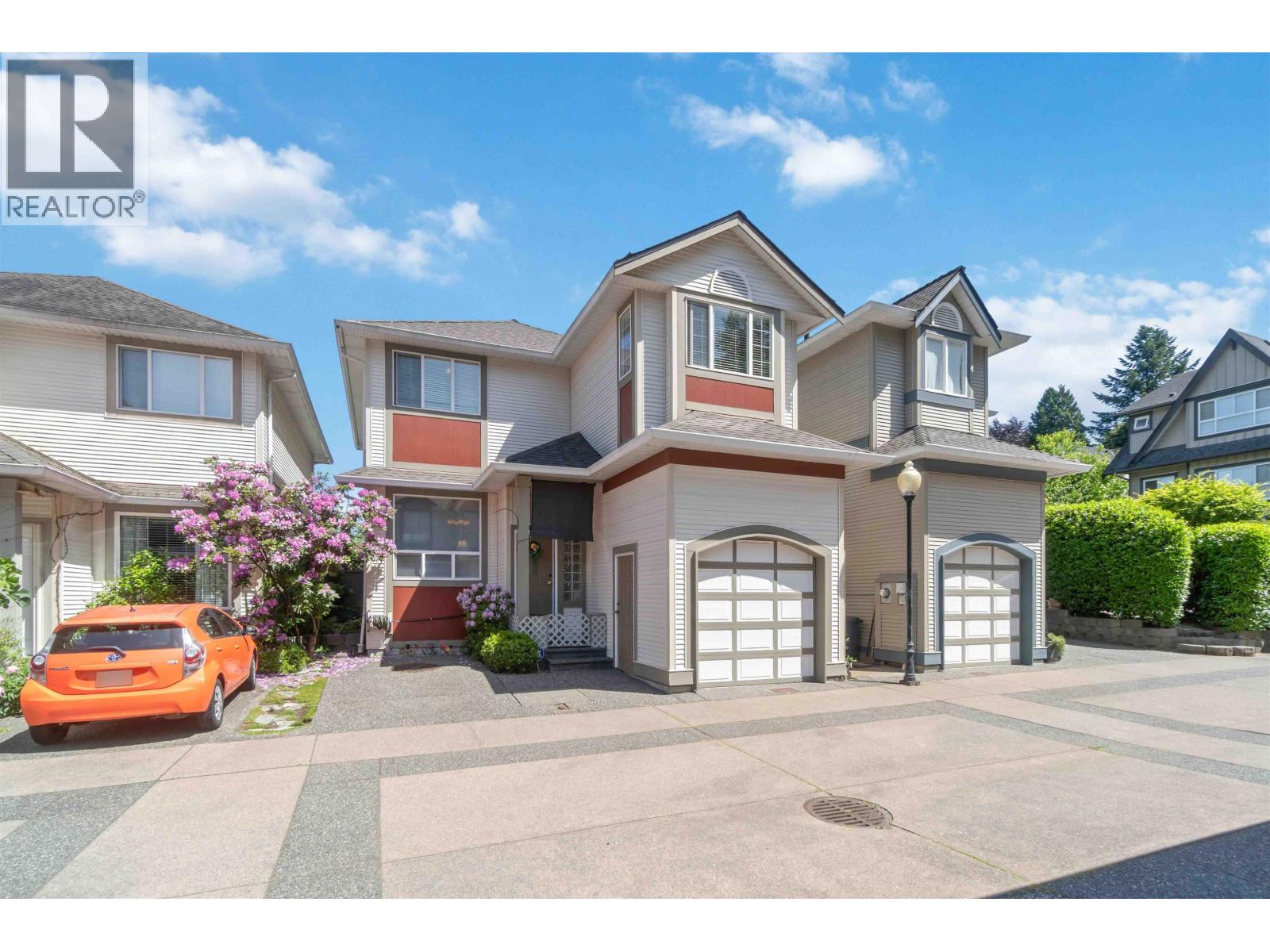 7 2125 CLARKE STREET|Port Moody, British Columbia V3H1Y5