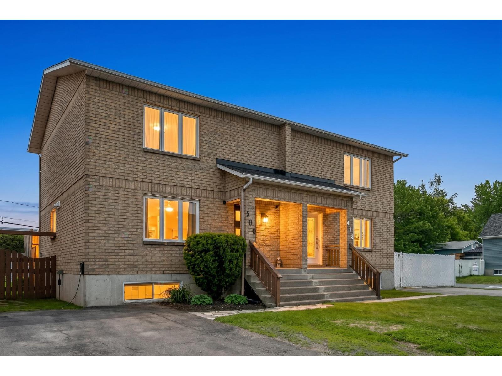 500 Rue Nicolas