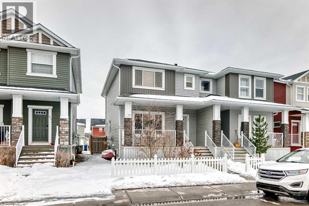 Duplex for Sale in 17 Redstone Common NE|Calgary, Alberta T3N0K3 4