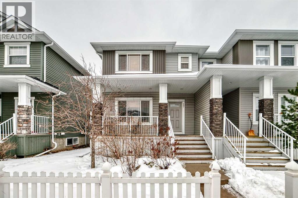 Duplex for Sale in 17 Redstone Common NE|Calgary, Alberta T3N0K3 3